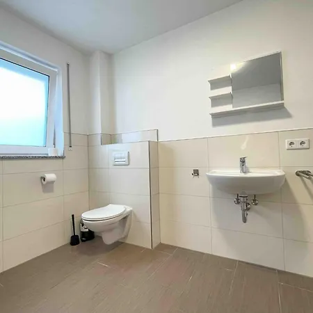 Max115 By Interhome